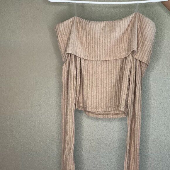 Ijoah Tan off the shoulder top - Picture 1 of 4